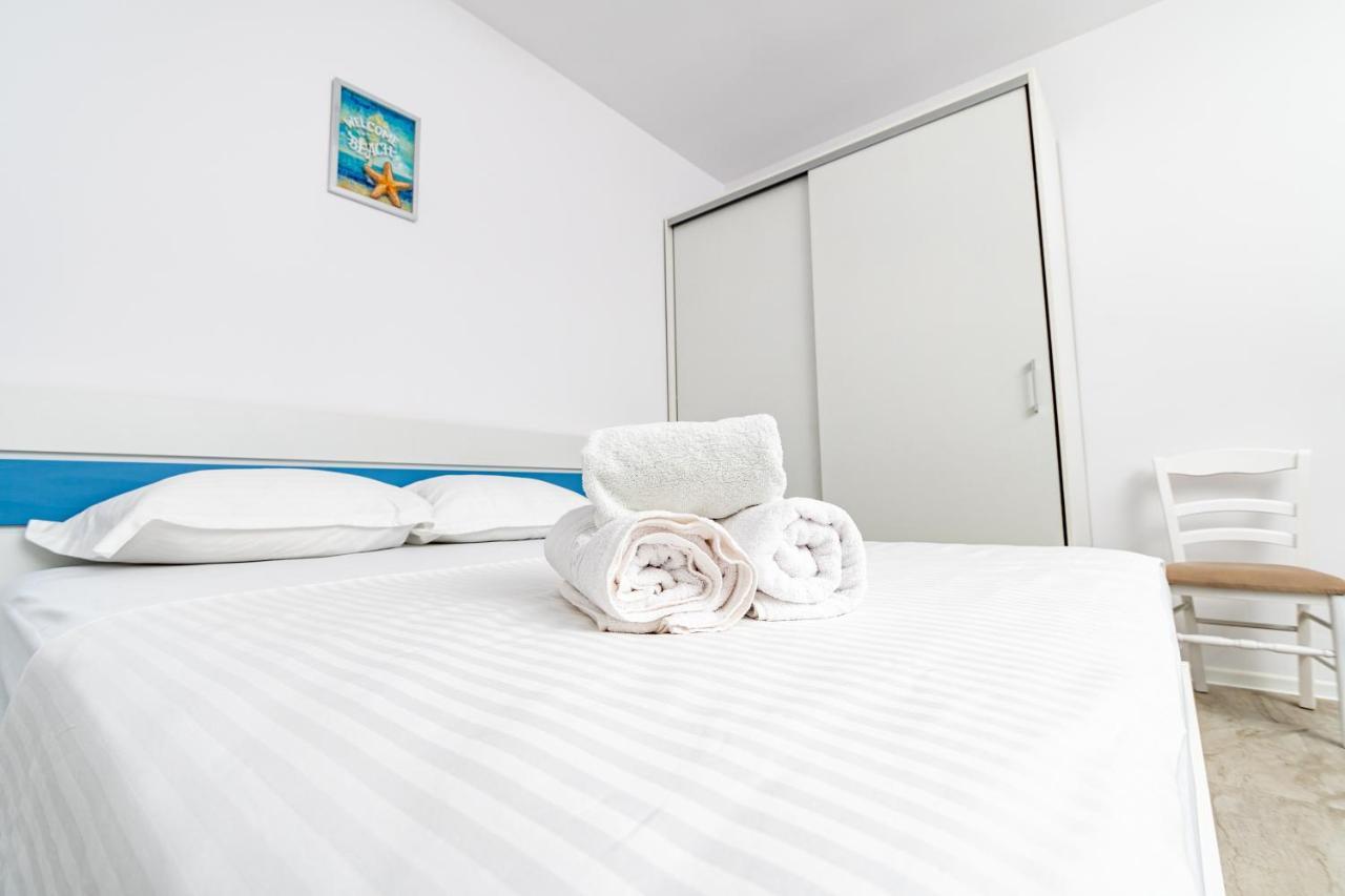 Danilo Apartments Mamaia Nord Navodari Ngoại thất bức ảnh
